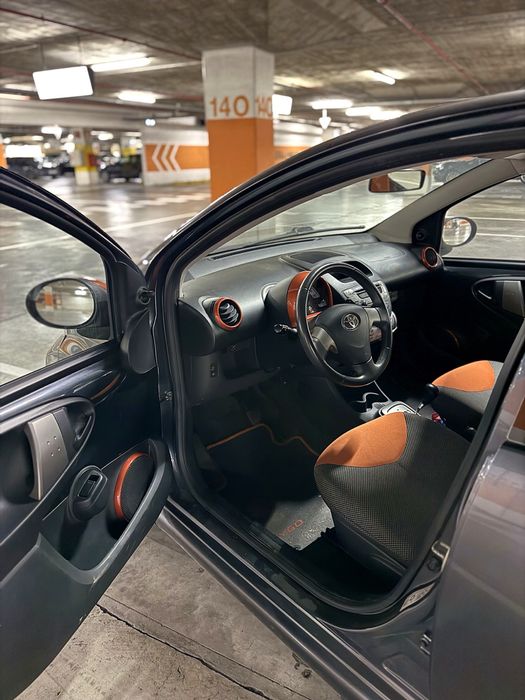 Vendo toyota aygo caixa automatica