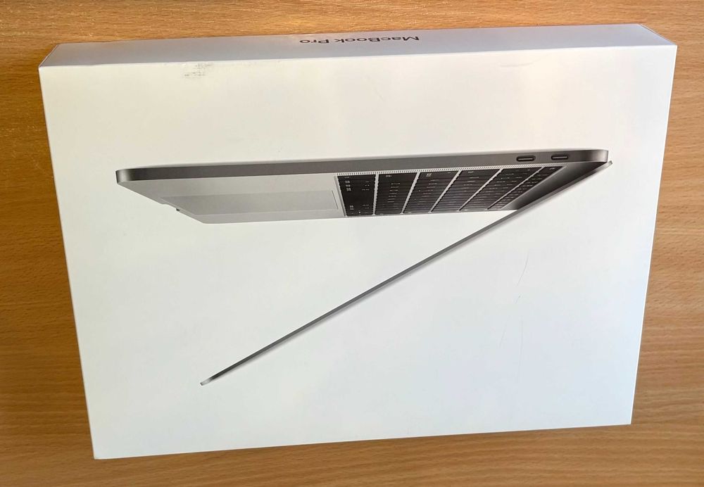 MacBook Pro, 13-inch