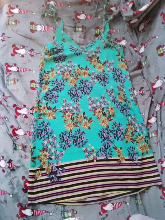 Nowa sukienka PAPAJA  rozmiar 10 EUR 38 S/M