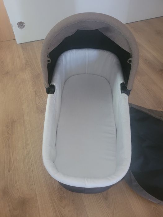 Gondola do wózka  Baby Jogger Summit X3