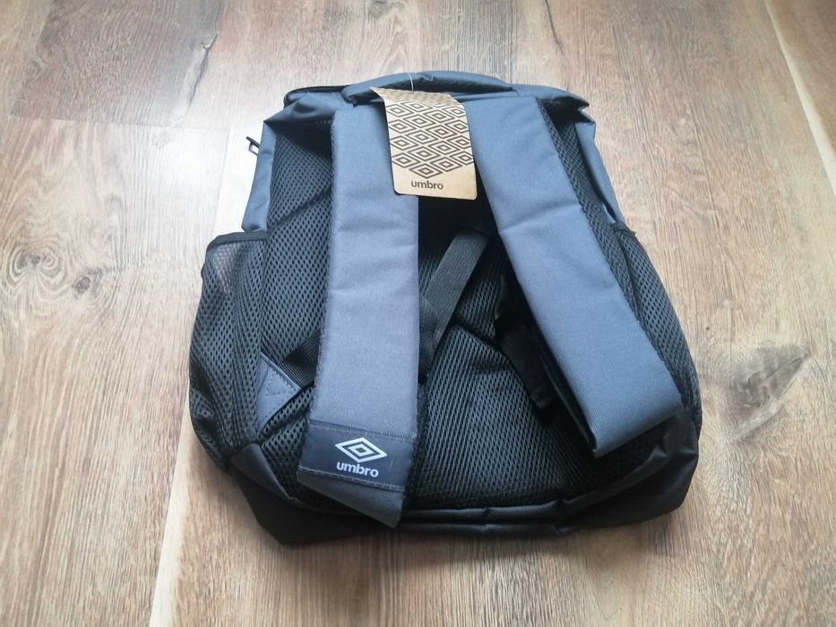 спортивний рюкзак Umbro 20л новий ранець тренування школа туризм