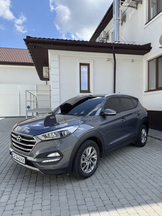 Hyundai tucson 2016