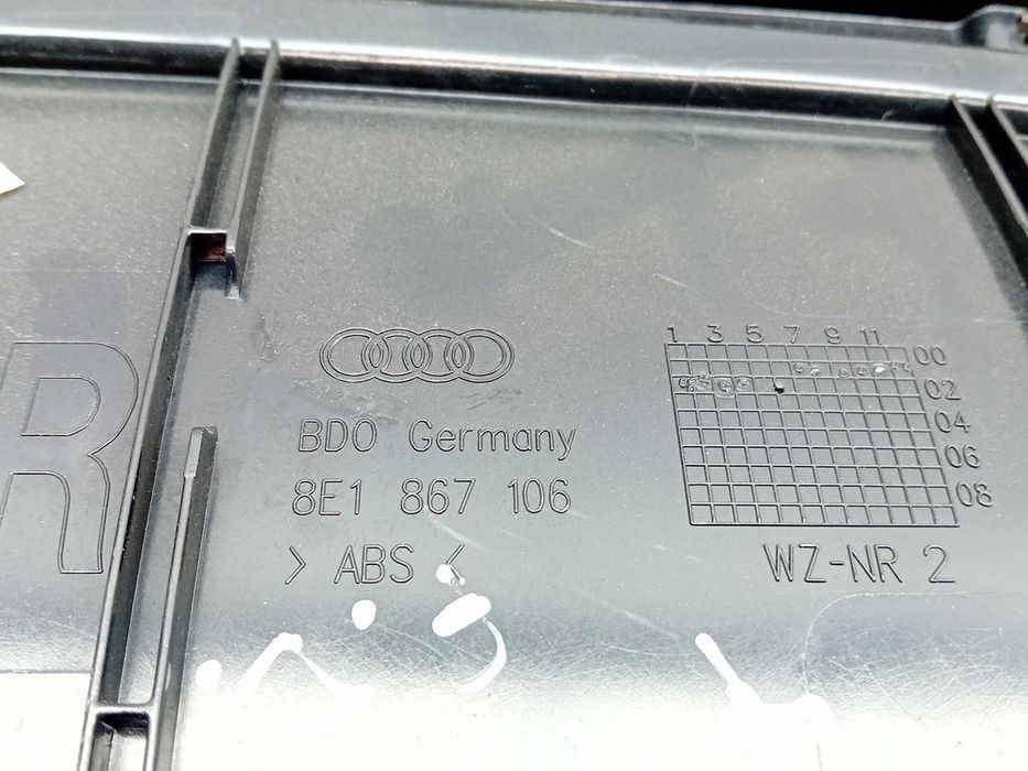 Forra porta / quartela frente direita AUDI A4 (8E2, B6)