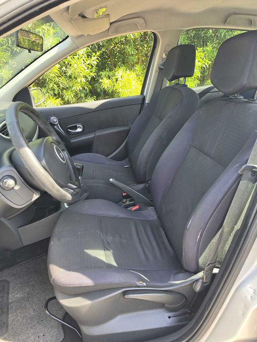 Renault Clio III 1.2 i – 2006