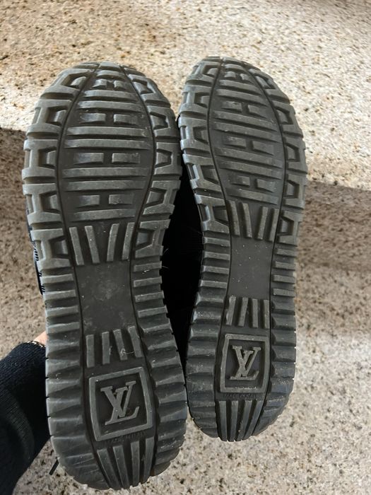 Louis Vuitton  38.5