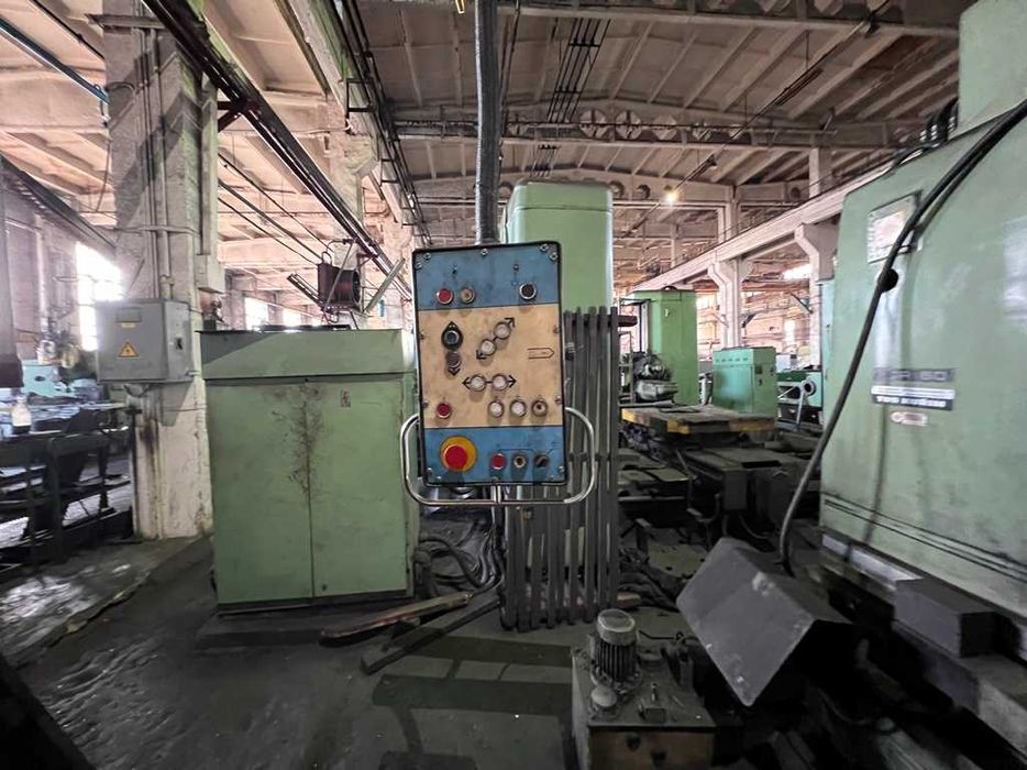 Фрезерний станок з ЧПУ - TOS Kurim FCR-50, стіл 2000*500мм