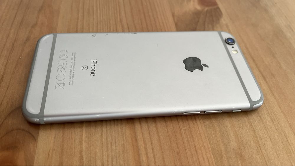 Iphone 6s só para peças