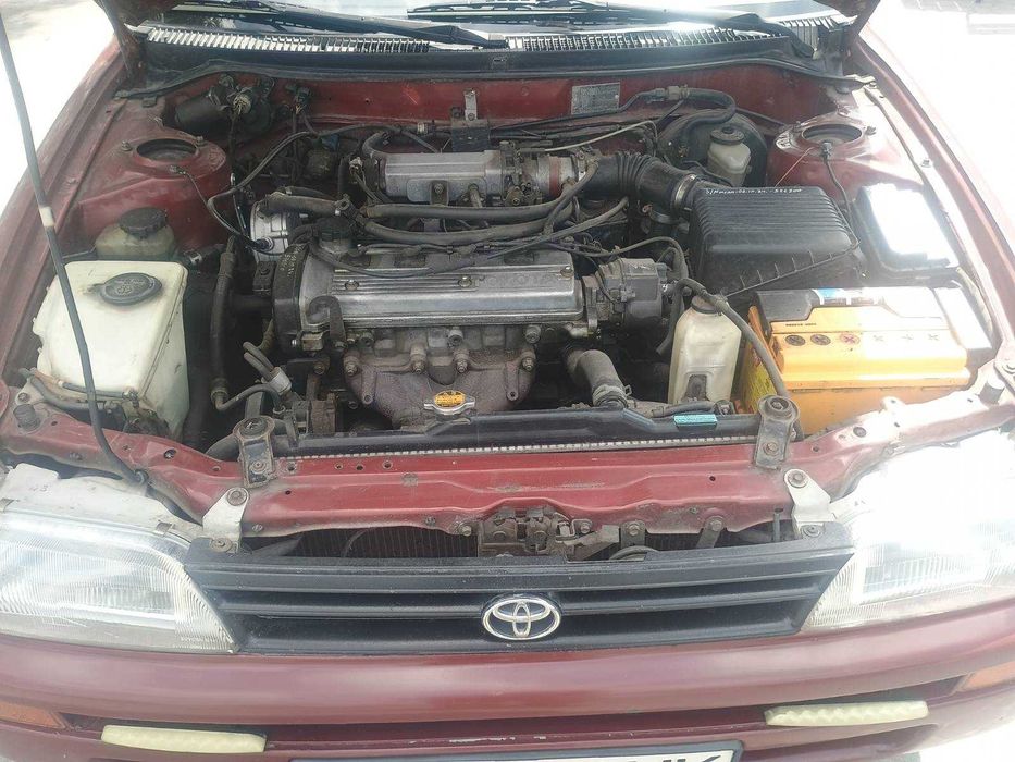 Продам тойоту короллу Е100  1.3XLI 16V 1994 р. в універсалі