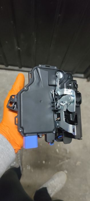 Fechadura Auto Nova