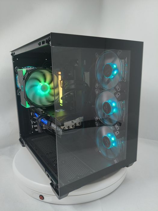 Komputer Gamingowy i7-13700K, RTX 5070 Ti, 16 GB,1 TB SSD,Win 11