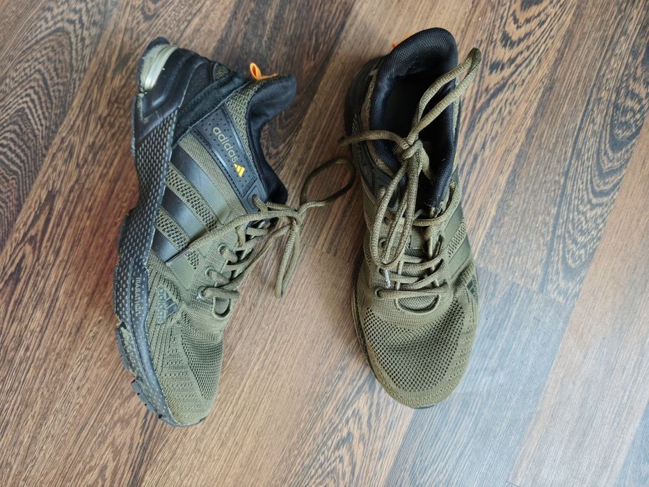 Adidas чоловічі кросівки