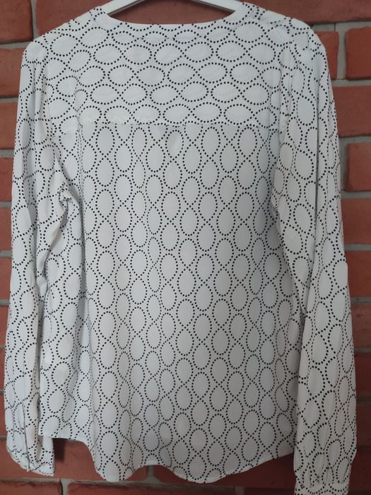 Elegancka bluzka damska Sinsay. Rozmiar M