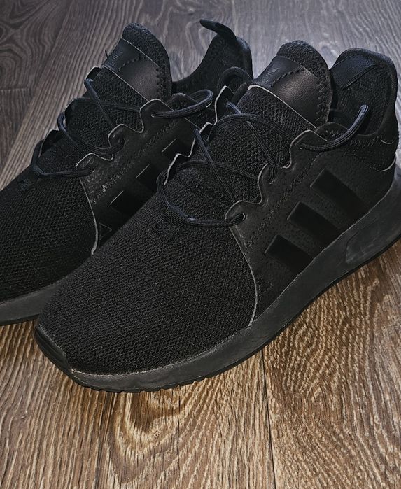 Кроссовки Adidas