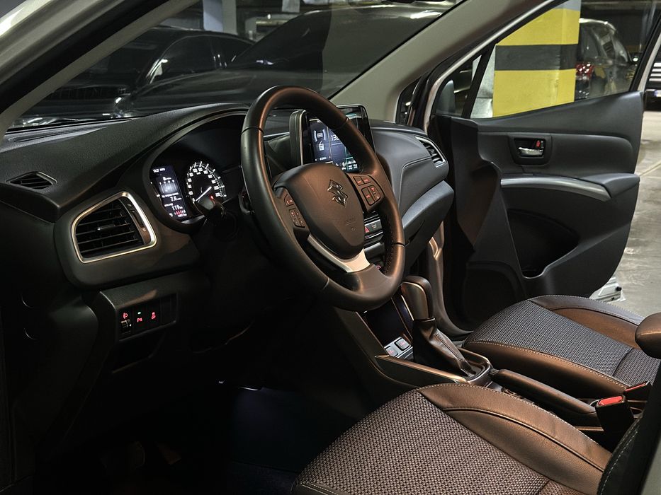 Продам Suzuki S-Cross