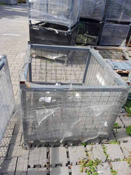 Kosz osiatkowany używany
