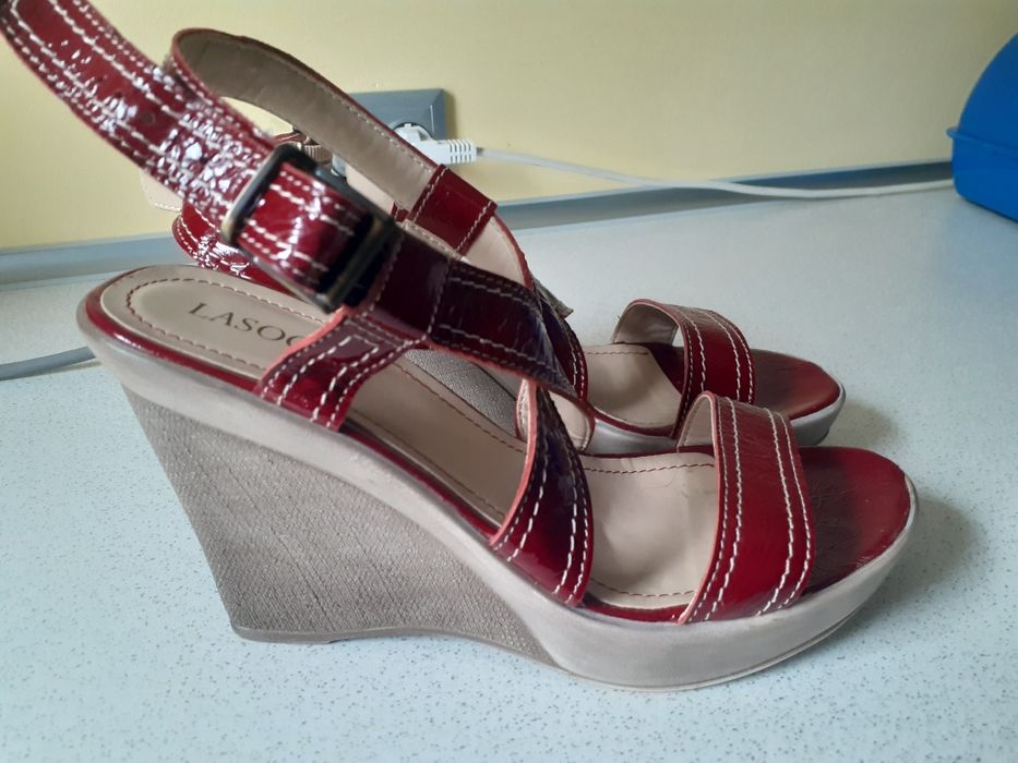 Sandały na koturnie roz. 37 jak NOWE Lasocki