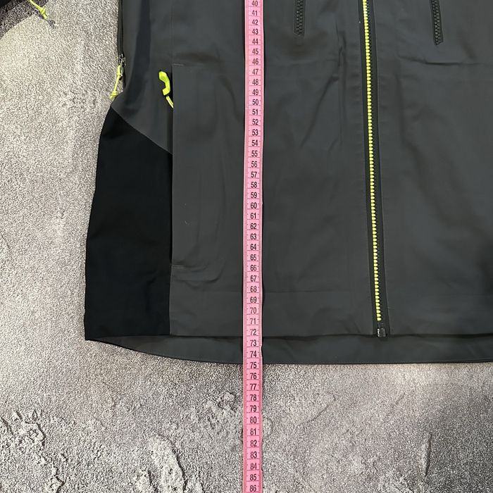 Мембранна водонепроникна куртка Quechua Waterproof розмір М