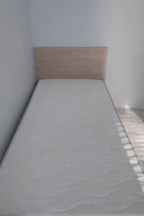 Łóżko mlodzieżowe