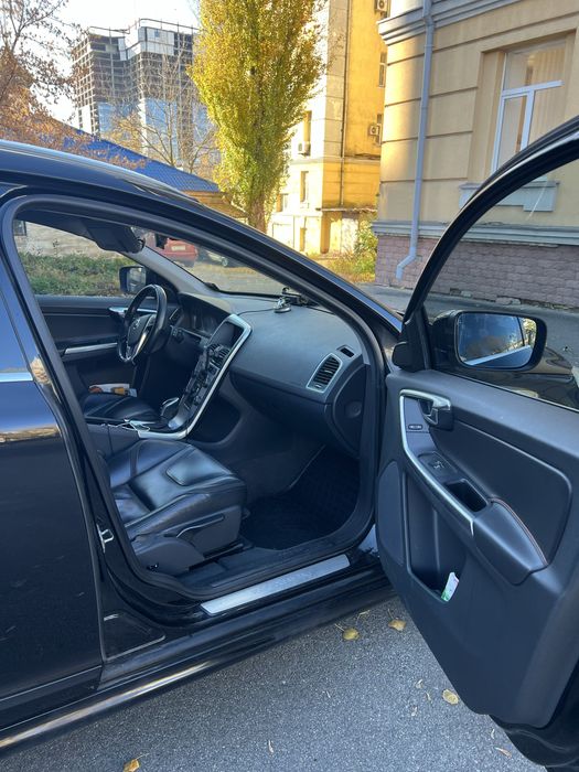 Продам VOLVO xc60