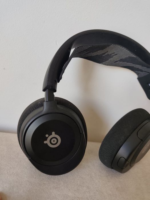Słuchawki SteelSeries Arctis Nova 5