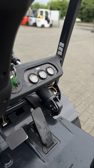 Навантажувач Doosan D30-G PRO 5 Погрузчик