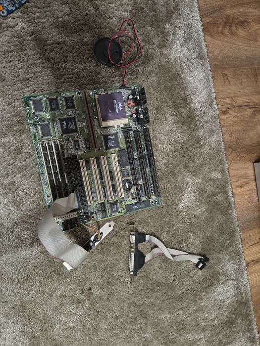 Reteo płyta główna socket 7 z Intel Pentium 1 + ram i dodatki