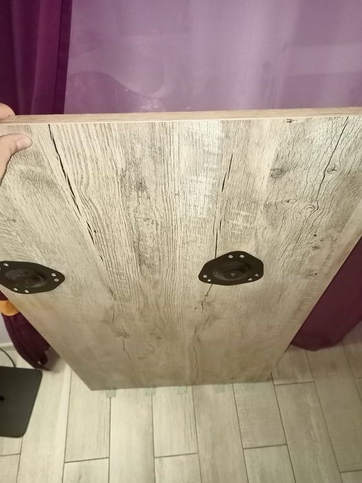 Стол кухонный  навесной крепится к стене 120×65