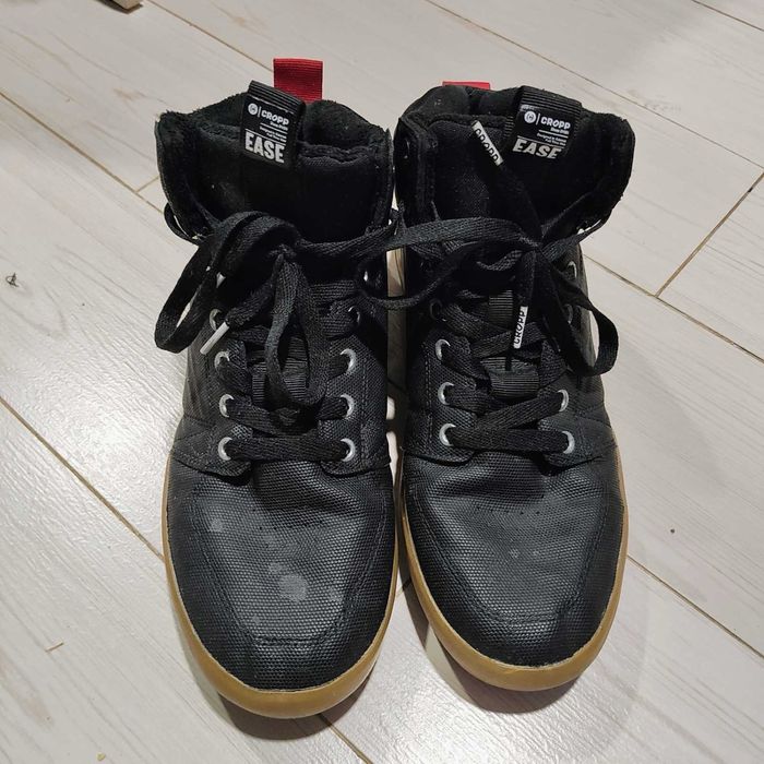 Зимові кросівки cropp