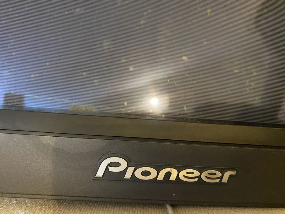 Monitor Pioneer