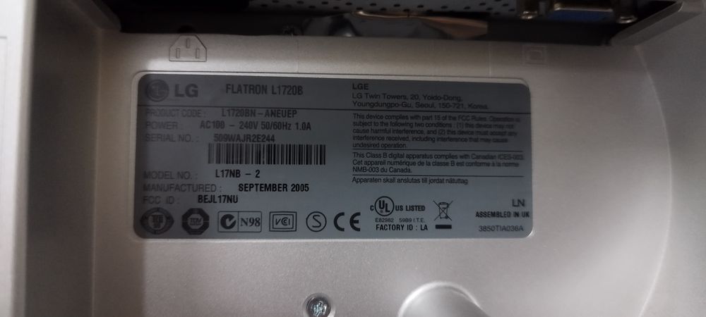 Monitor LCD LG  com avaria