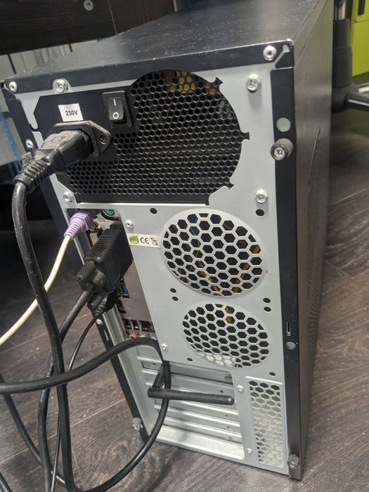 Персональний комп'ютер Asus i5 / 16/1,5Tb для сервера