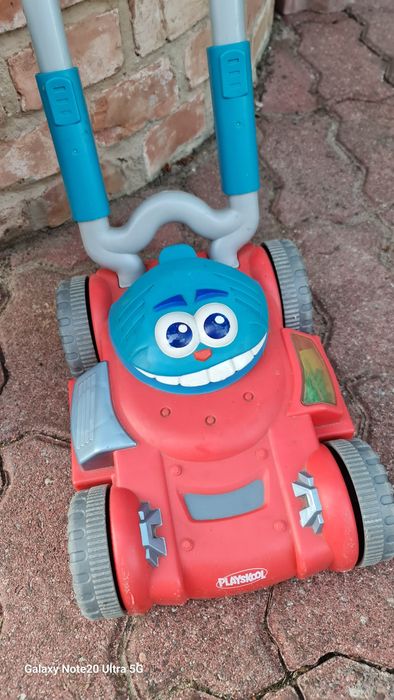 Gadająca kosiarka Playskool
