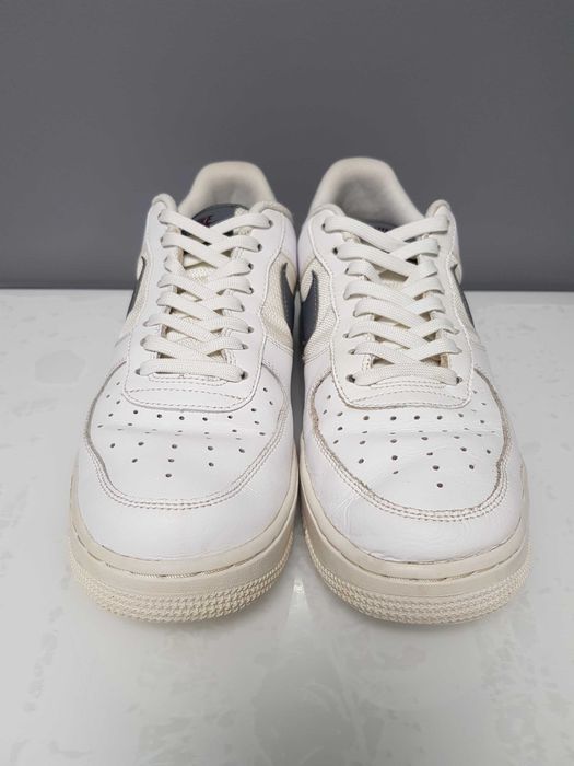 Nike Air Force 1 '07 LV8 White чоловічі кросівки р. 42,5