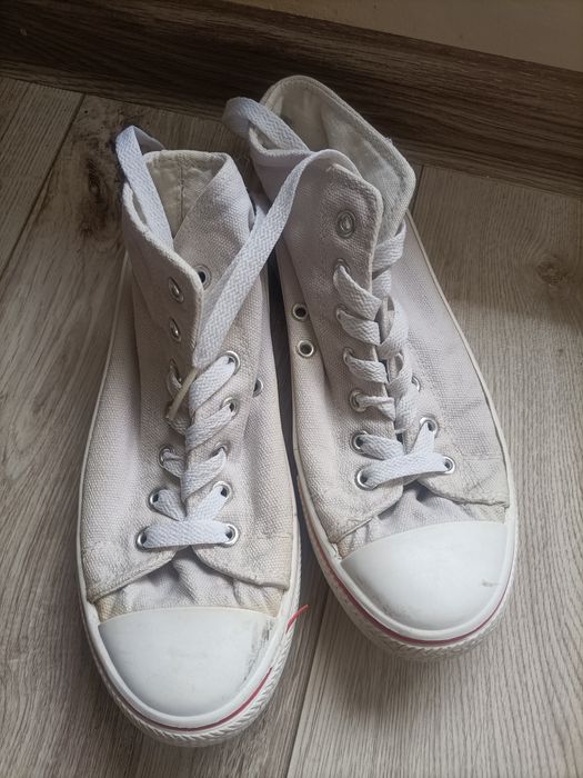 Trampki długie damskie (rozmiar 36)