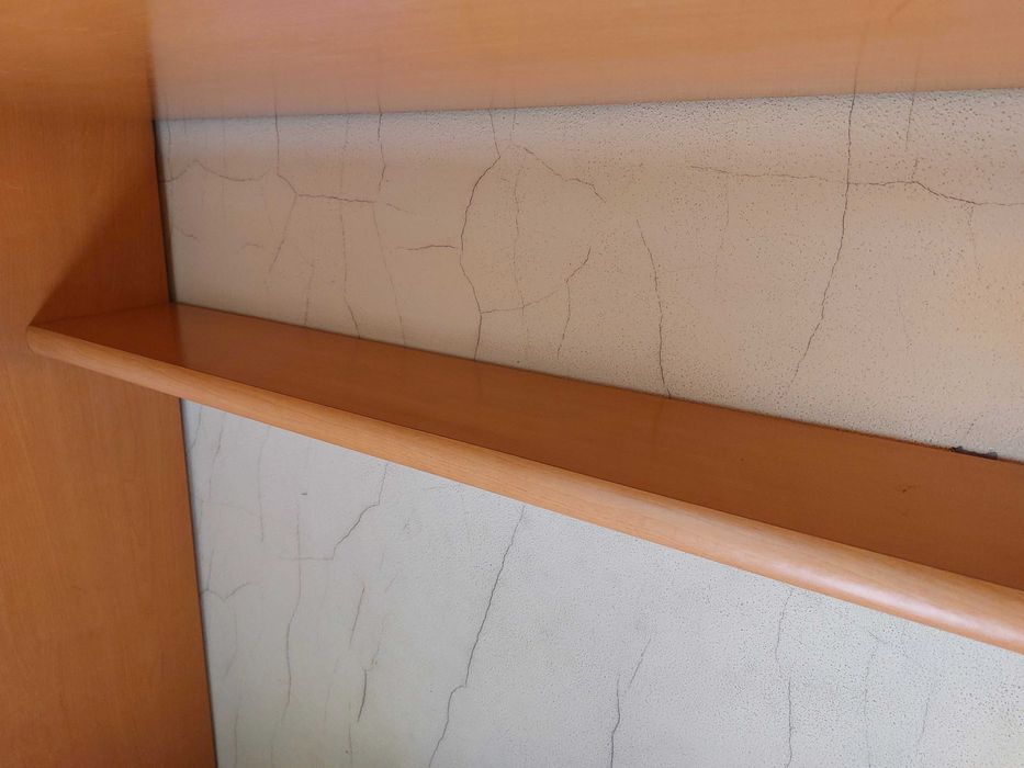 Móvel de Arrumação Estúdio em madeira cerejeira