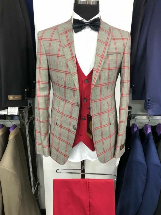 Оренда, чоловічі костюми,смокінгі,фракі