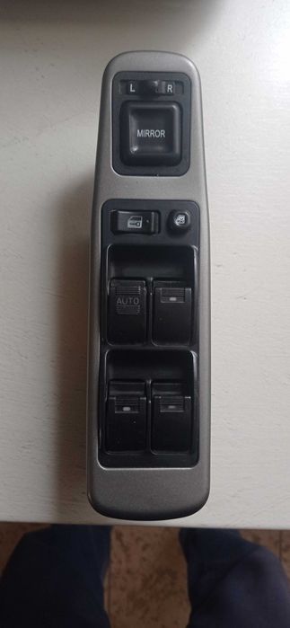 Блок управління стьоклопідйомниками та зеркалами Great Wall Safe