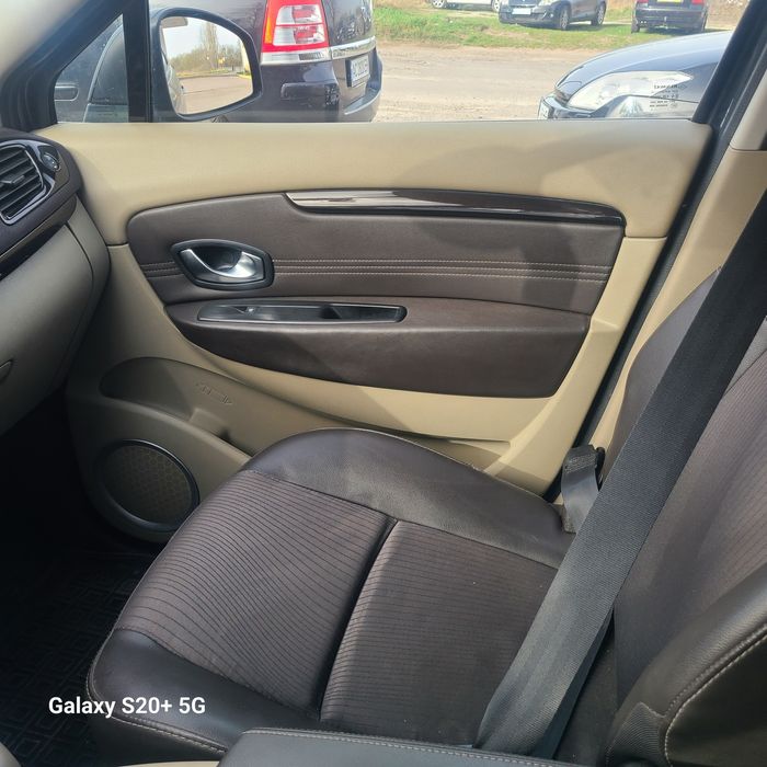 Продам рено гранд сценік 3 1.6дсі