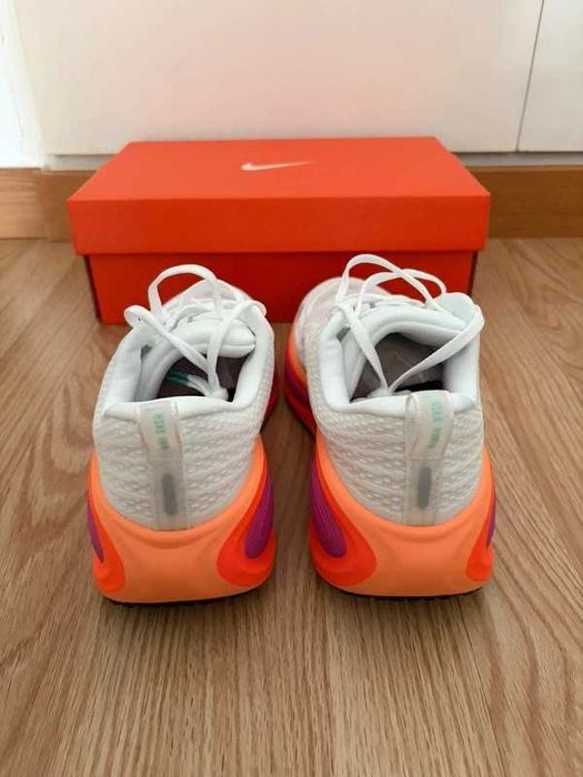Nike Vomero Plus White R.37