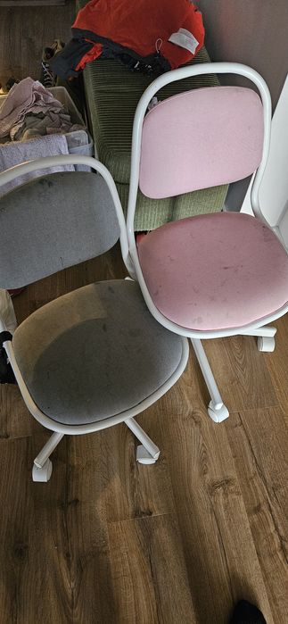 Krzesło biurkowe IKEA ORFJALL szare i różowe