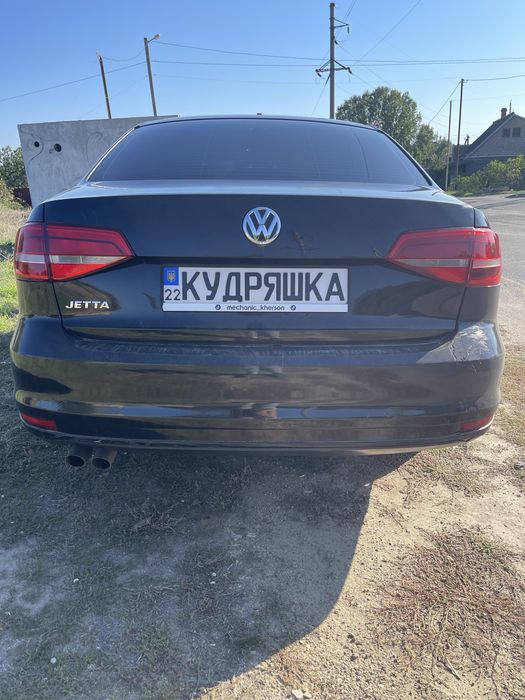 Джета 2015 року  2.0 бензин