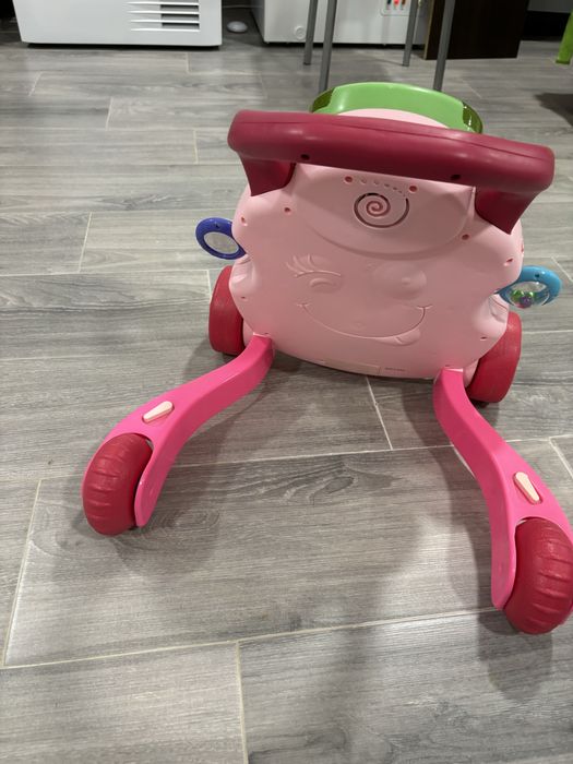 Andador chicco com musica