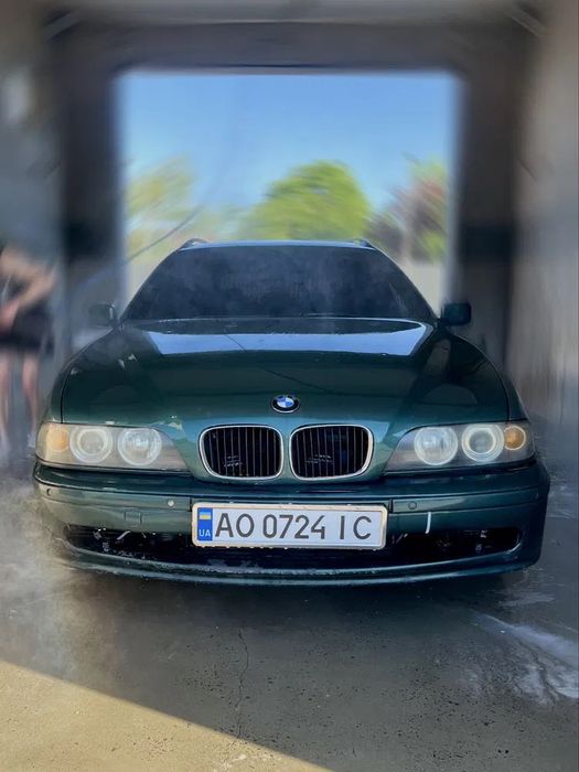 BMW 5 Series E39 Touring 525 TDS (універсал), 1997 рік