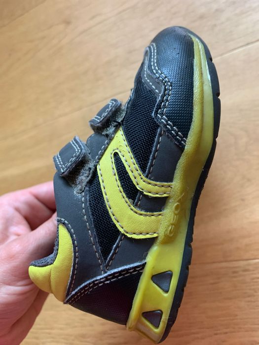 Buty Geox chłopięce 22