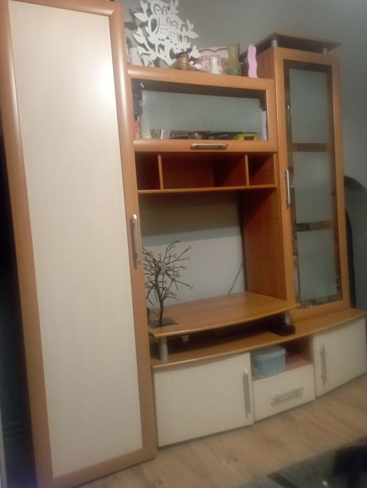 Zestaw mebli do pokoju