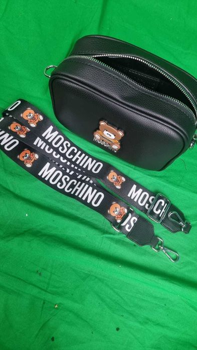 Torebka damska Moschino torba listonoszka na pasku Premium