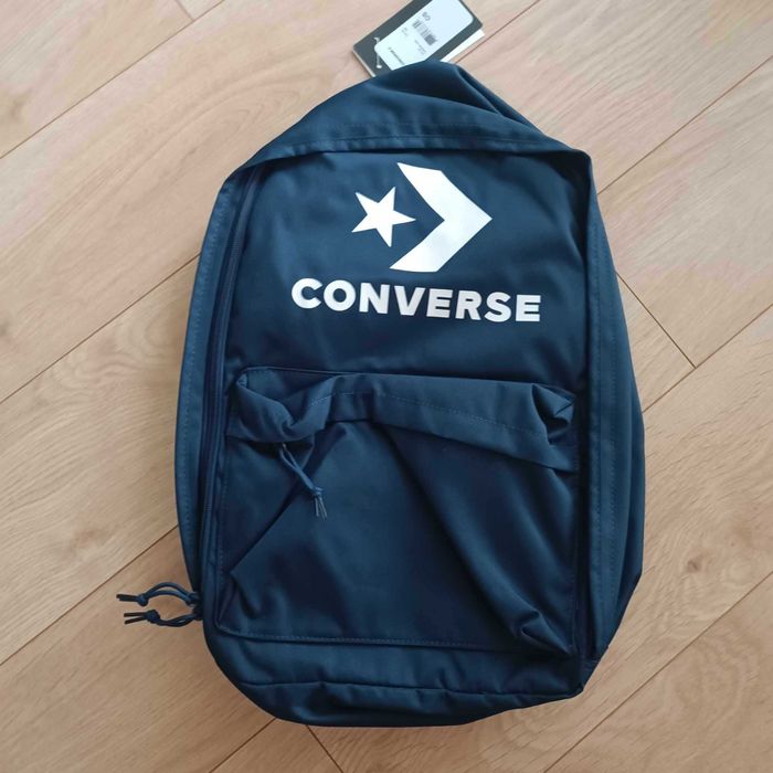 Plecak Converse granatowy z kieszenią na laptopa