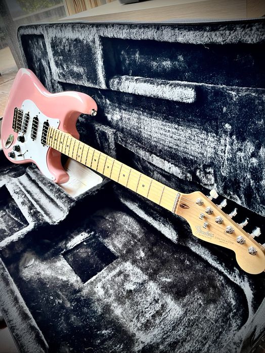 Fender stratocaster plus anos 90