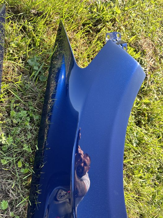 Mondeo mk4 błotnik lewy lub prawy kolor E6 idealny!