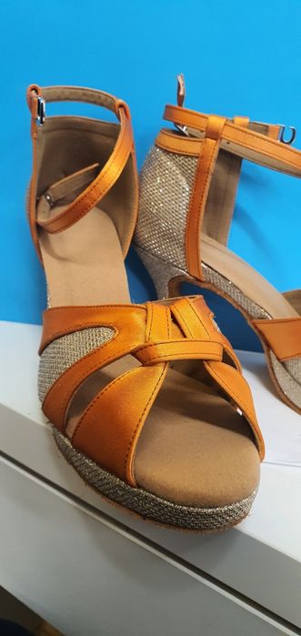 Sapatos de Dança Mulher Novo